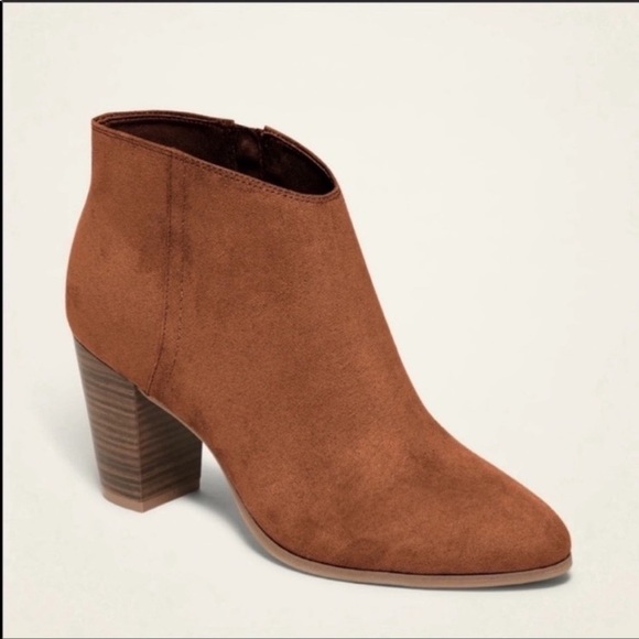 Old Navy Shoes - NWT Old Navy | Chocolate Brown Faux-Suede Heeled Ankle Booties Size 8 Women's